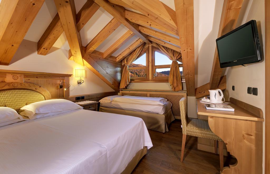 Boutique Hotel Diana Madonna Zewnętrze zdjęcie