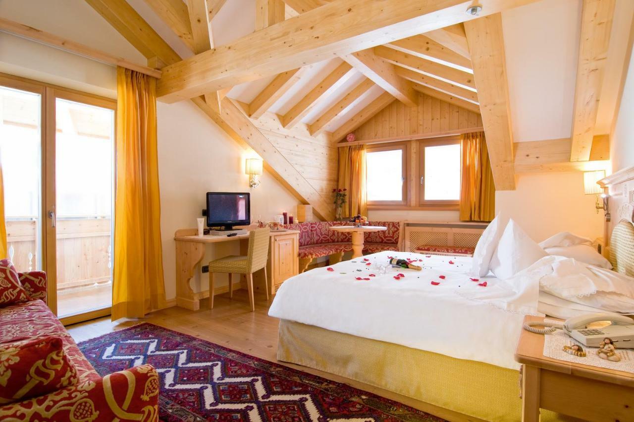 Boutique Hotel Diana Madonna Zewnętrze zdjęcie