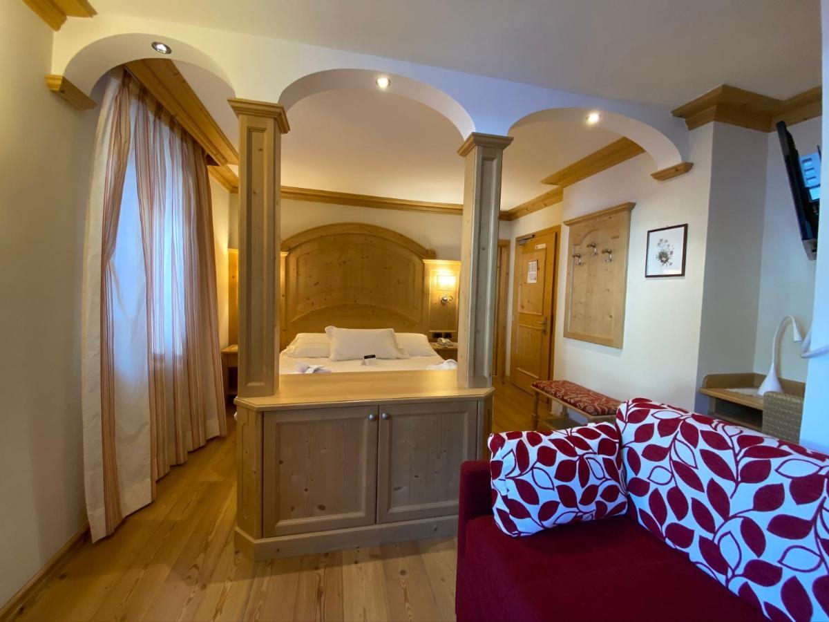 Boutique Hotel Diana Madonna Zewnętrze zdjęcie